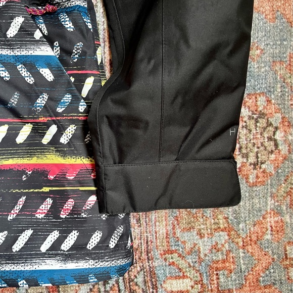 The North Face Ricas Insulated Jacket in Ticky Tacky - Picture 4 of 5